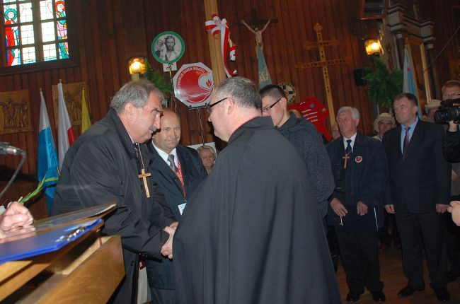 Krzyż pątniczy w Płocku Trzepowie