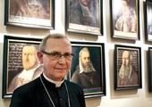 Bp Piotr Libera prosi o modlitwę w intencji Kościoła diecezjalnego i rozpoczynającego się synodu