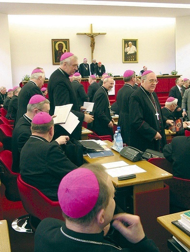 14 października każdy będzie mógł zobaczyć miejsce, gdzie obradują polscy biskupi 