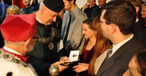 W roku 2012/2013 na pierwszym roku naukę rozpocznie ok. 6 tys. studentów