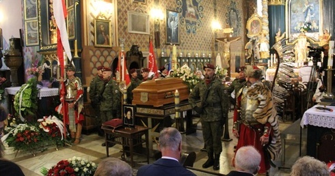 Pogrzeb śp. arcyksiężnej Marii Krystyny Habsburg w żywieckiej konkatedrze