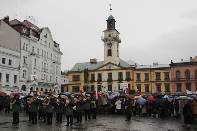 Ulicami Cieszyna przeszli obrońcy wolności mediów