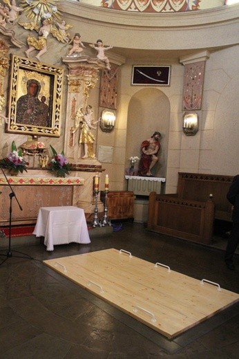 Tłumy żegnały śp. Marię Krystynę Habsburg w Żywcu