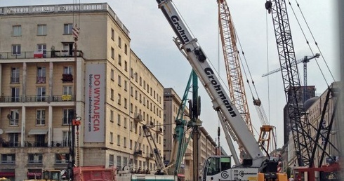 Grunt pod budynkiem jest już stabilny