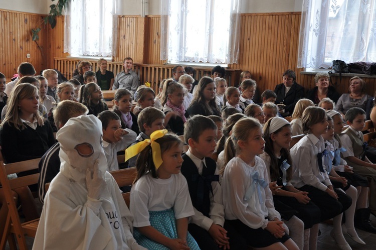 Święto Szkoły w Sterkowcu