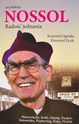 Krzysztof  Ogiolda,  Krzysztof Zyzik. Arcybiskup Nossol. Radość jednania. Wydawnictwo i Drukarnia Świętego Krzyża, Opole 2012, s. 244.