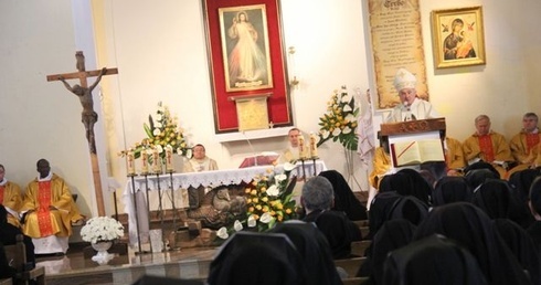 Zakon s. Faustyny obchodzi 150 lat 