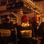 Strażacy gasili pożar przez dwie godziny