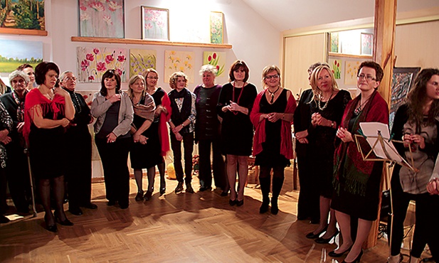 Grupa jest otwarta i serdecznie zaprasza kolejne osoby do malowania