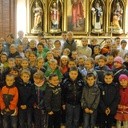 Dzieci z parafii pw. Męczeństwa św. Jana Chrzciciela w Zawiści