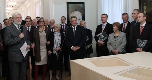 Makietę muzeum obejrzał jako pierwszy prezydent Komorowski