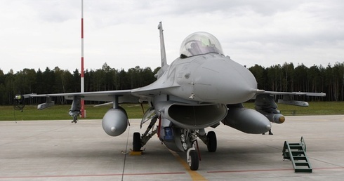 F-16 nad Katowicami