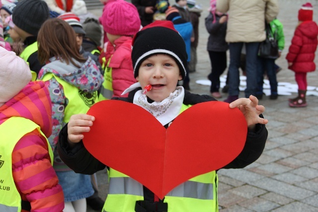 Żywa flaga na święto niepodległości