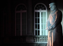 Capstrzyk Niepodległościowy pod pomnikiem marszałka Piłsudskiego