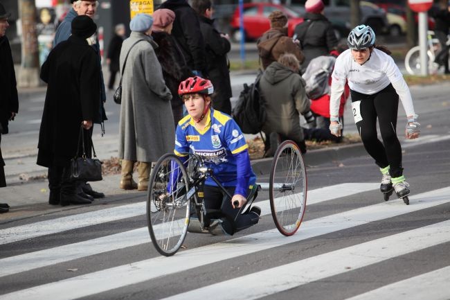 Biegiem uczcili niepodległość