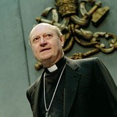  Kard. Gianfranco Ravasi (ur. 1942), włoski biblista, szef Papieskiej Rady Kultury 