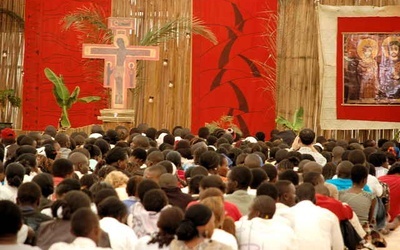 Kanony z Taize wypełniły Rwandę