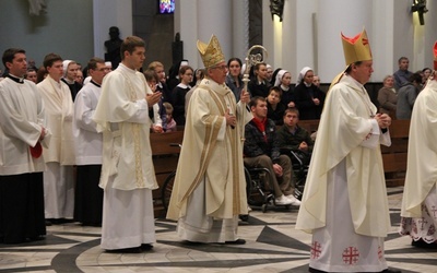 Katowice: Dziś rusza synod
