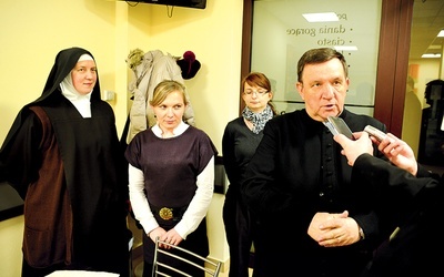 – Na modlitewne intencje czekamy pod adresem:  ostrobramska@ostrobramska.pl – informuje kustosz  ks. Jerzy Karbownik