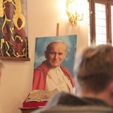 Pielgrzymka po relikwie Papieża