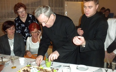 Nie mogło zabraknąć jubileuszowego tortu