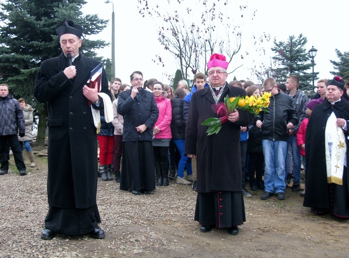 Nowy kościół w Chwaszczynie ma już wiechę