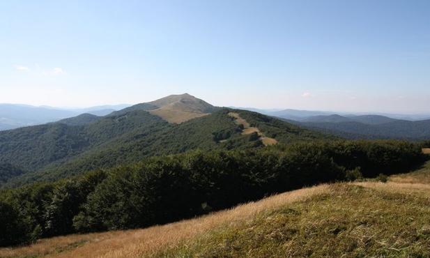 Bieszczadzkie anioły w kolejce