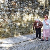  W rozmowach towarzyskich warto przypominać sobie nawzajem także o zagrożeniach