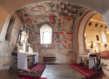 Całe prezbiterium kościoła  w Lubecku pokrywają gotyckie freski