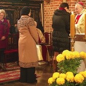 Bp Jacek Jezierski wręczył legitymacje nowym członkom  Akcji Katolickiej