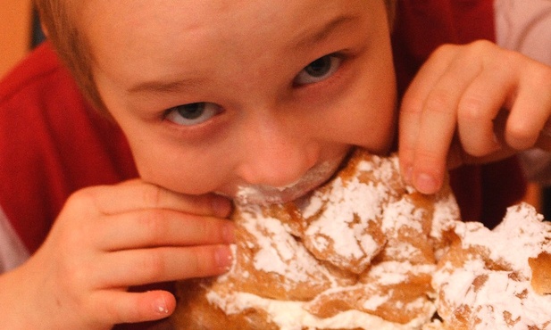 Dzieci jedzą zbyt wiele posiłków w ciągu dnia