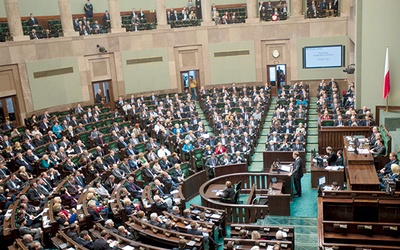  Sejm zamienił się w „maszynkę do głosowania” – twierdzi opozycja