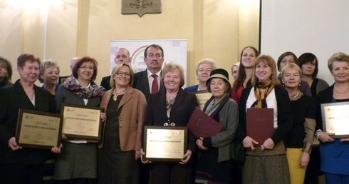 Gdzie są miejsca przyjazne seniorom?