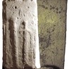  Rycerskie płyty nagrobne z rycinami mieczy i pielgrzymich lasek