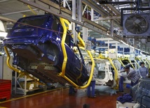 Minister negocjuje w sprawie zwolnień w fabryce Fiata