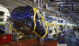 Minister negocjuje w sprawie zwolnień w fabryce Fiata