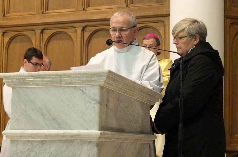 Peregrynacja obrazu Jezusa Miłosiernego w parafii pw. NMP Królowej Polski w Głogowie