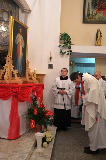 Peregrynacja obrazu Jezusa Miłosiernego w parafii pw. św. Maksymiliana Marii Kolbe w Głogowie