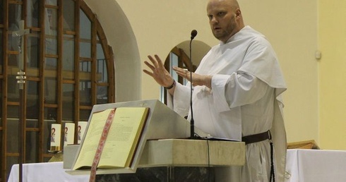 Nocny Złodziej i czekanie