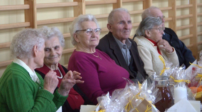 Wigilia seniorów w Domosławicach