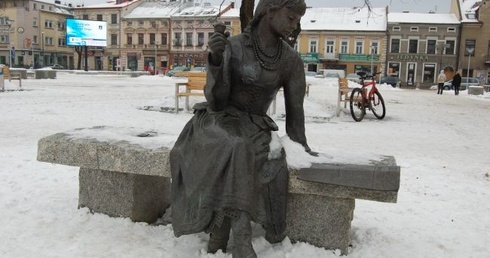 Rynek w Nowym Targu po remoncie