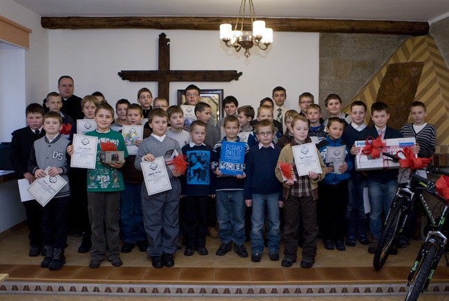 Ministranccy znawcy Pisma Świętego