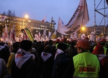 Demonstracja związkowców w Katowicach