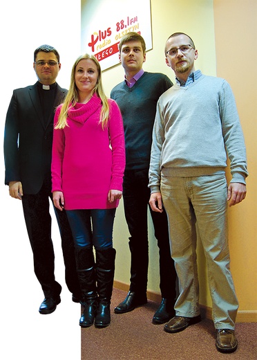 Redakcja Radia Plus Olsztyn (od lewej): ks. Marcin Sawicki, Katarzyna Czajkowska, Marcin Szydłowski, Krzysztof Guzek