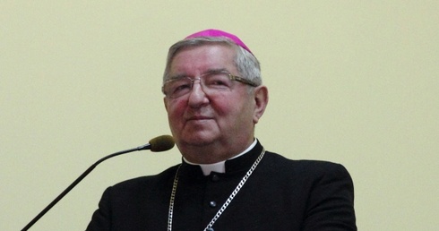 Arcybiskup Sławoj Leszek Głódź