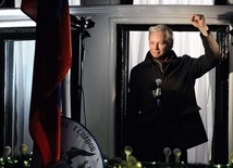 Assange "nie da się zastraszyć"