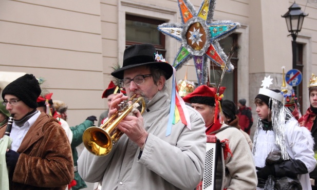 Ludowa kolęda na rynku