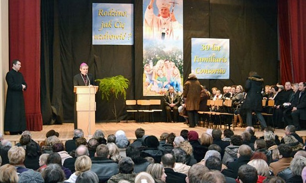 Sympozjum o rodzinie 