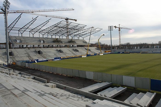 Trwa budowa stadionu Górnika Zabrze