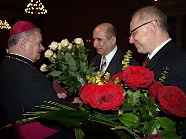 Uroczystość 20-lecia istnienia diecezji bielsko-żywieckiej i biskupiej posługi bpa Tadeusza Rakoczego